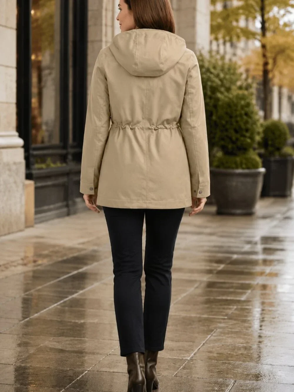 NWT Hunter Water Resistant Rain Jacket Tan Size L Women's